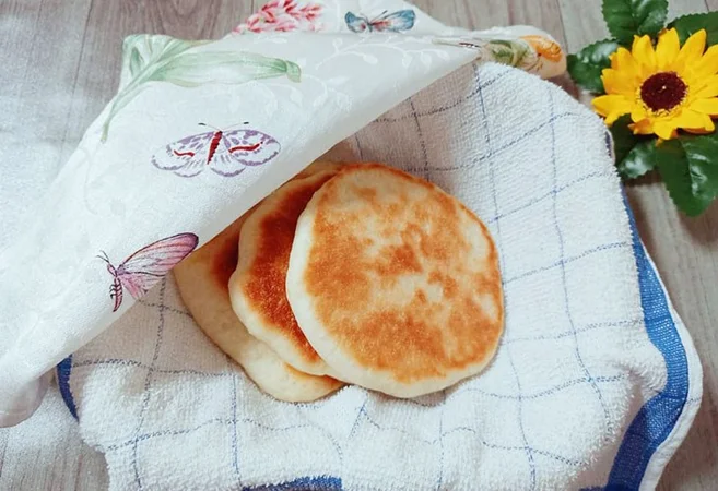 lam-banh-mi-hy-lap-1