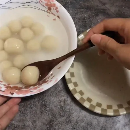luoc-banh-ho-lo